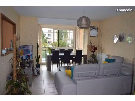 appartement f2 - 51 m² auxerre - 555 euros charges comprises