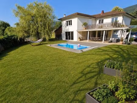maison 240m2