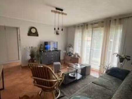 appartement t4