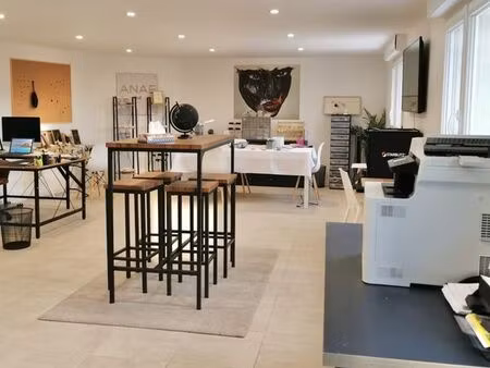 bureaux 50 m² meyreuil