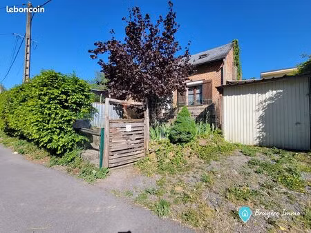 maison 7 pièces 80 m²