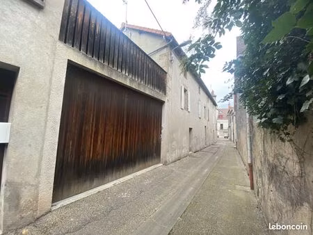 immeuble 51 m² lapalisse