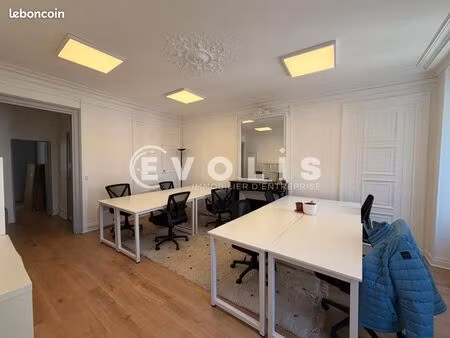 bureaux 86 m²