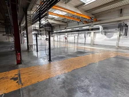 oyonnax – local d’activité 583 m² – zone industrielle recherchée