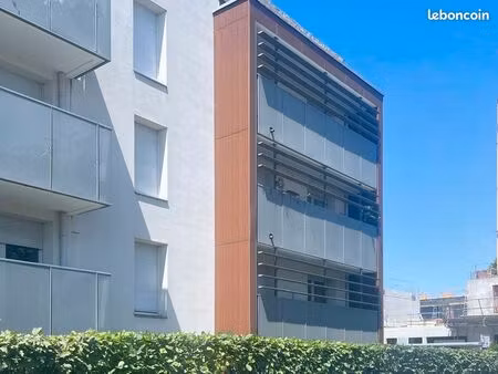 appartement t2 avec balcon et garage