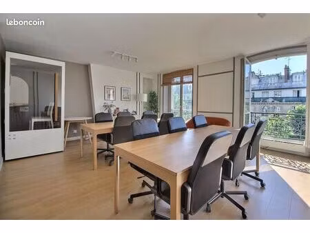 bureaux 72 m²
