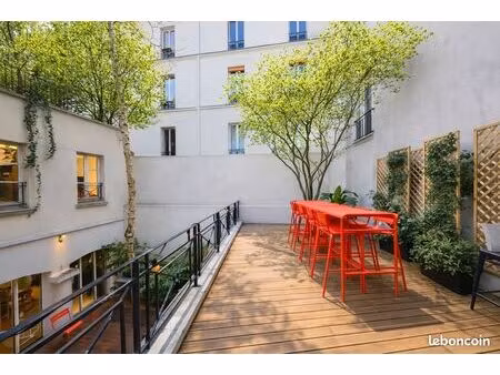 bureaux 144 m²