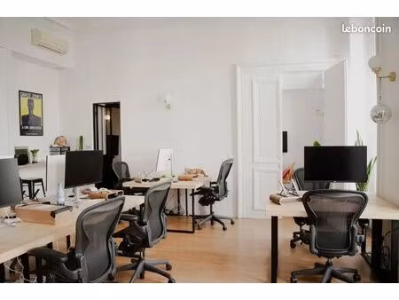 bureaux 72 m²