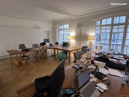 bureaux 115 m²
