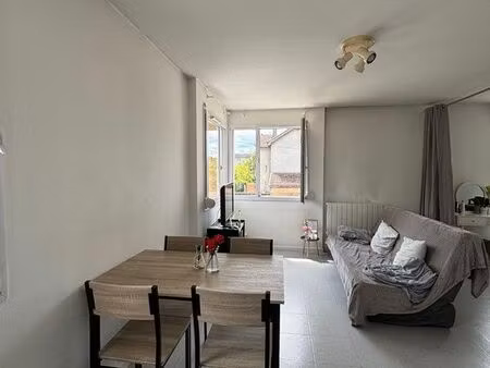 appartement t1 bis avec parking