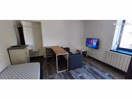 studio meublé étudiant 24m2  sécurisé et toutes équipée proximité gare