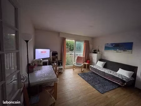 studio meublé 500m douane ferney aeroport