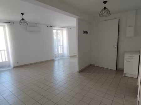 loue studio 41 m2-la bastide-de-sérou