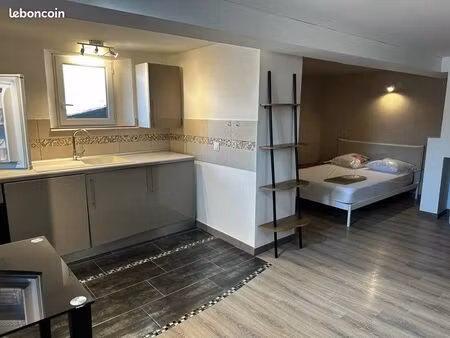 à louer – t1 bis meublé rénové avec climatisation – 30 m² – pamiers centre