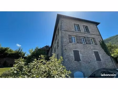 appartement 4 pièces 67 m²