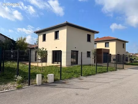 maison neuve