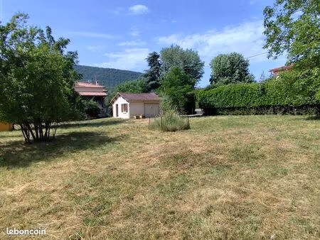 terrain constructible 1500m2