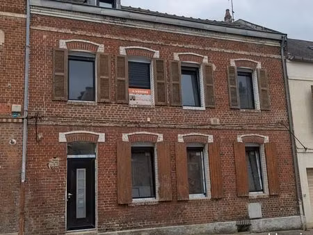 immeuble 100 m² saint-quentin