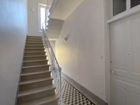 ? grand t3 – 78 m² – le teil (07400) – terrasse  cave  très grand garage