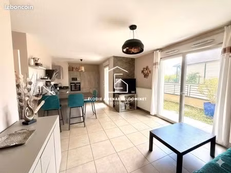 appartement 3 pièces 65 m²