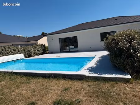 villa contemporaine climatisée avec piscine chauffée au sel - quartier calme bellerive