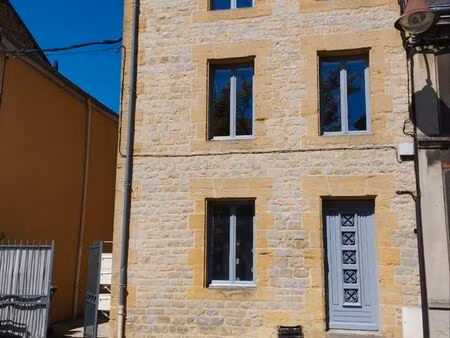 maison t6 à louer