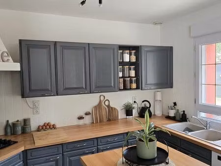 grande maison 6 chambres avec jardin à 25 min de reims et 15 min de rethel