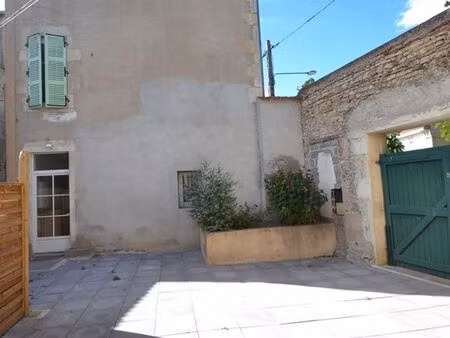 maison 2 pièces 70 m²