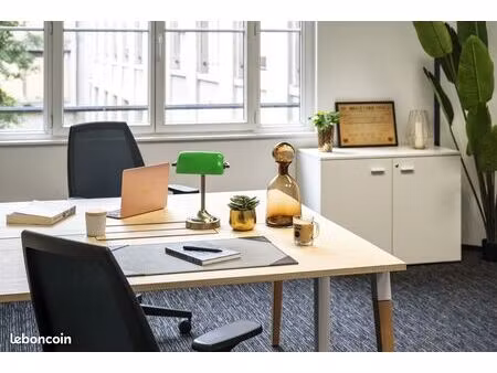bureaux 130 m²