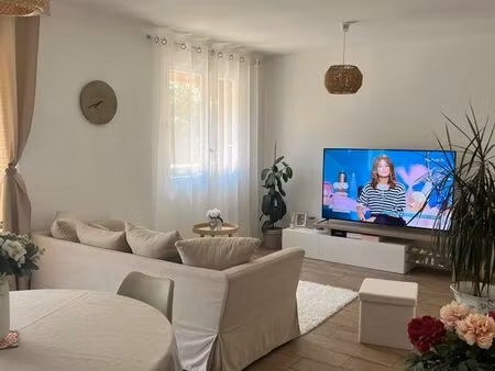 appartement t3 de 70 m² en plein cœur de la valette-du-var