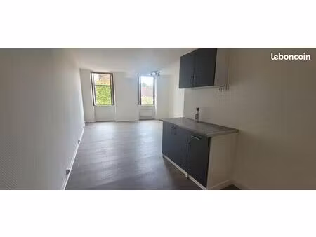 immeuble avec studio