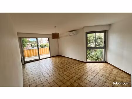 vend appartement vide