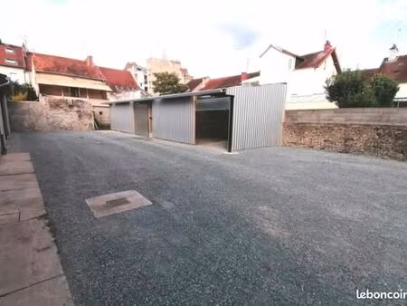 garage local 47 m2 en ville gozet