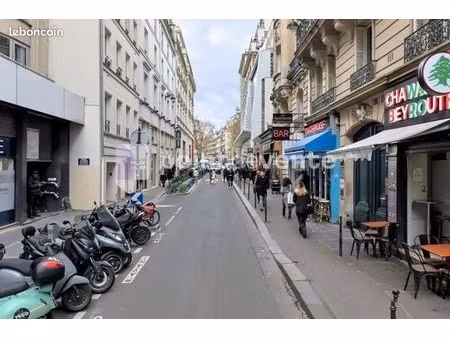 local commercial 301 m²