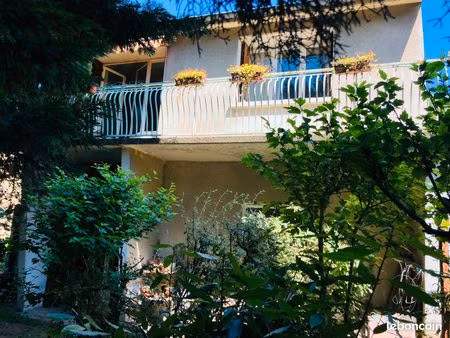 maison 5 pièces 167 m2 + garage