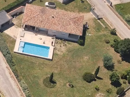 maison prunelli avec piscine