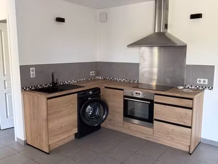 loue t2 bas de villa