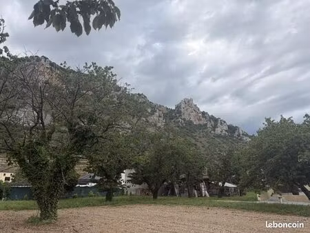 terrain 730 m² guilherand granges