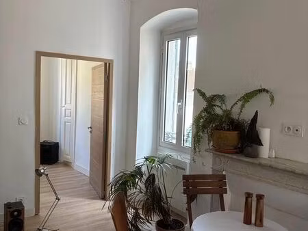 appartement t4 sur le cours paoli