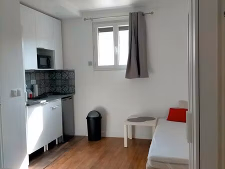 chambre meublée 13m2 courbevoie becon