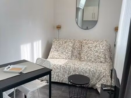 petite maison en duplex meublée à louer – charges comprises (gaz  électricité  eau et taxe
