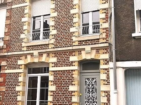 grande maison meublée de 152 m² – hyper centre-ville – idéal professionnel en mobilité ou 