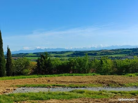 terrain 660 m² montferrand