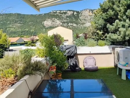 duplex 5 pièces 80 m²