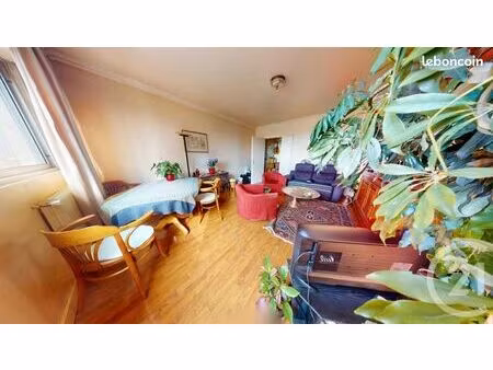appartement 5 pièces 102 m²