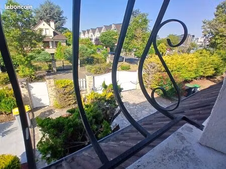 chambre meublée de standing avec salle d'eau privative  gare ermont-eaubonne