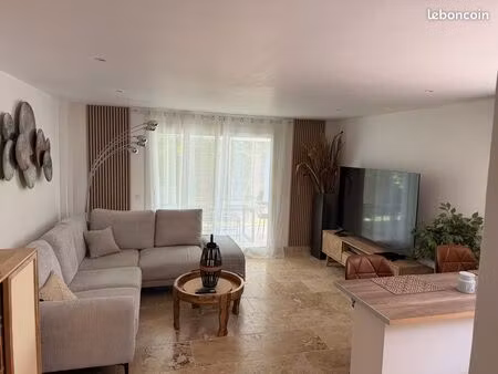 villa 3 chambres au calme avec jardin intimiste
