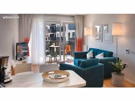 appartement 1 pièce 60 m²