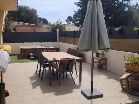 vends appartement en rdj