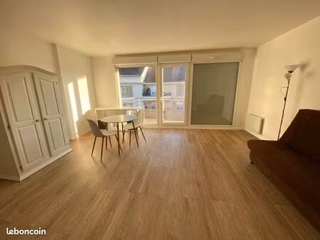 studio 34 m2 osny